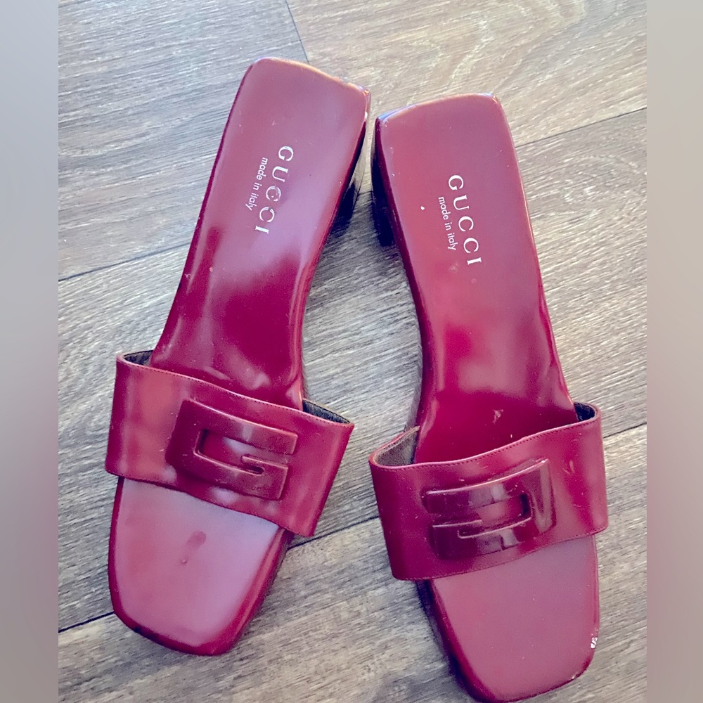 Gucci sandals